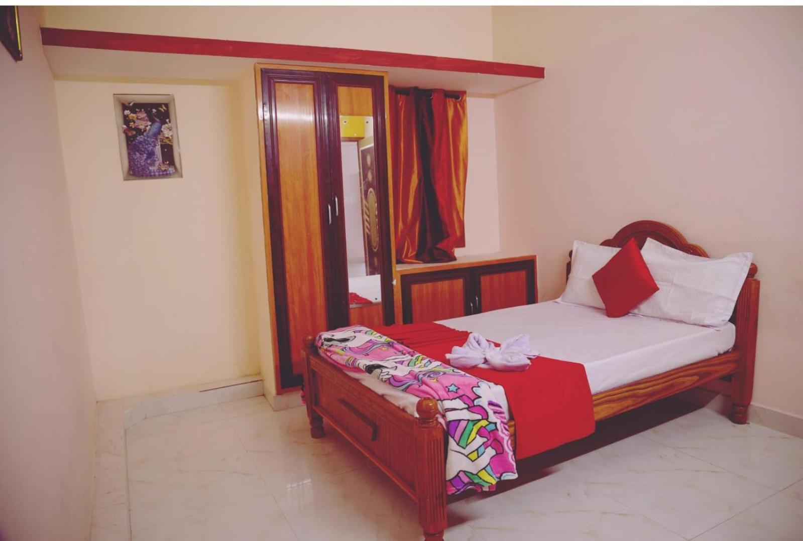 Garuda Grand Apartment Tirupati Exterior photo
